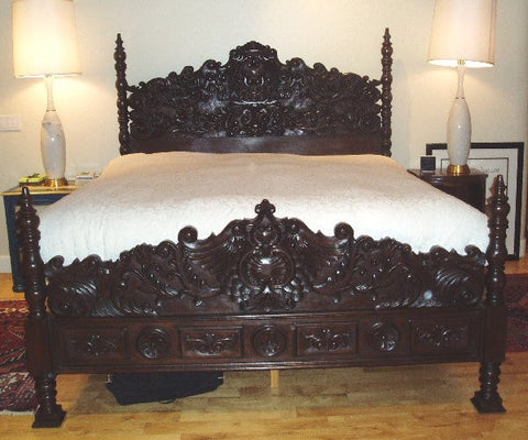 Renaissance Reproduction period bed c. 1600 - Spanish Colonial Bed