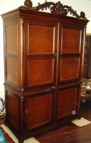 Armoire Italiano, Old World Tuscan Leather Panel Armoire