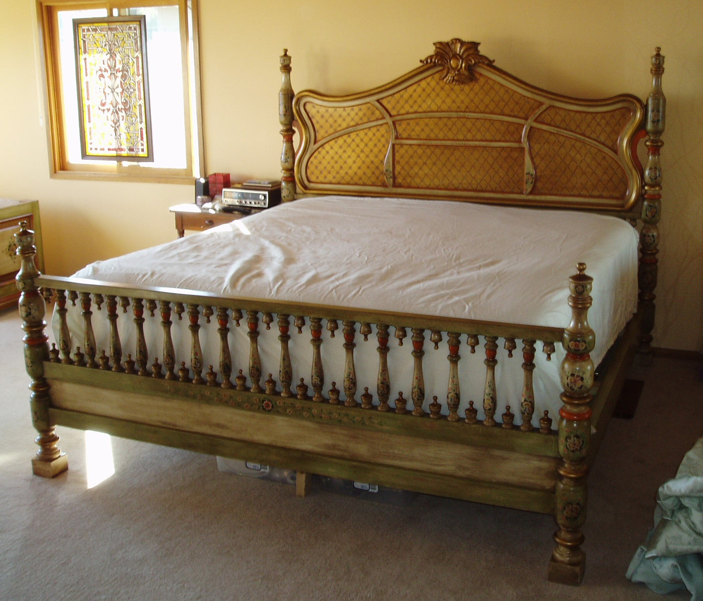 Sevilla Bed King | Hand Painted Old World Spanish Olinda Romani